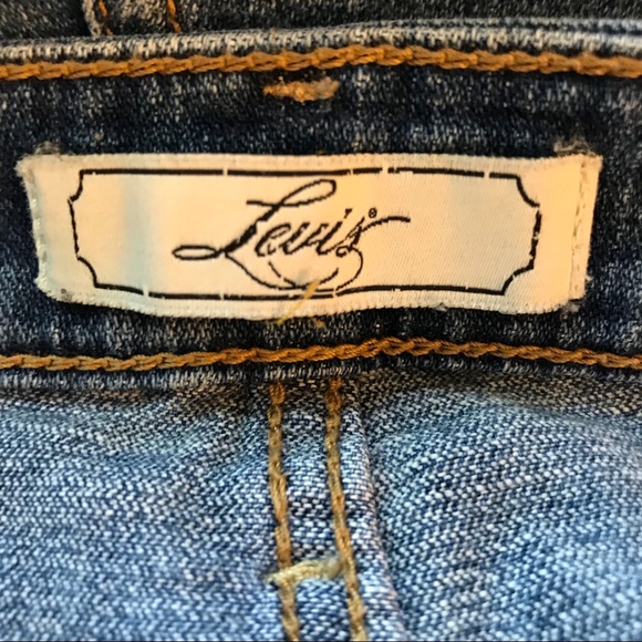 Levi’s Jean Shorts Cutoffs - Picture 3 of 4